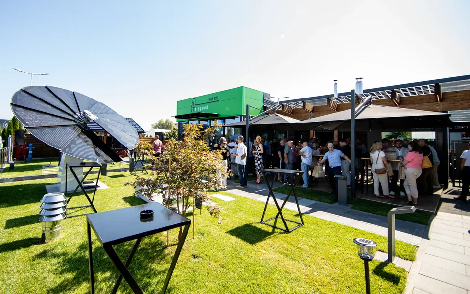 Solar Park & Unplugged Bar